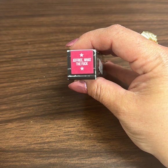 Jeffree Star velour liquid lipstick - Picture 6 of 16